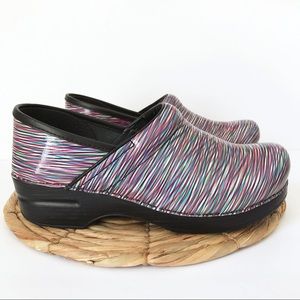 dansko waitress shoes